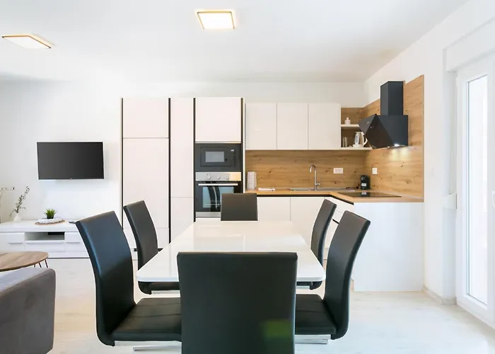 Dragan K4 - A1 First Floor - Mpolo Appartement *